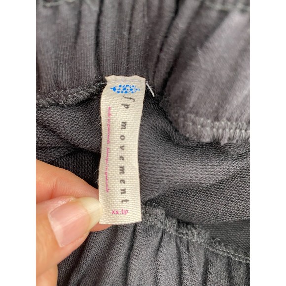 Free People NWT Sunny Set 2 Piece Sweatshirt Shorts Athleisure Set Black XS New - Picture 7 of 12